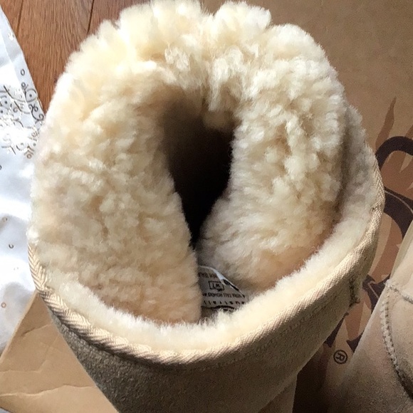 UGG Ultra Tall Womens Boots (5245), Sand, US size 7 - Picture 6 of 8